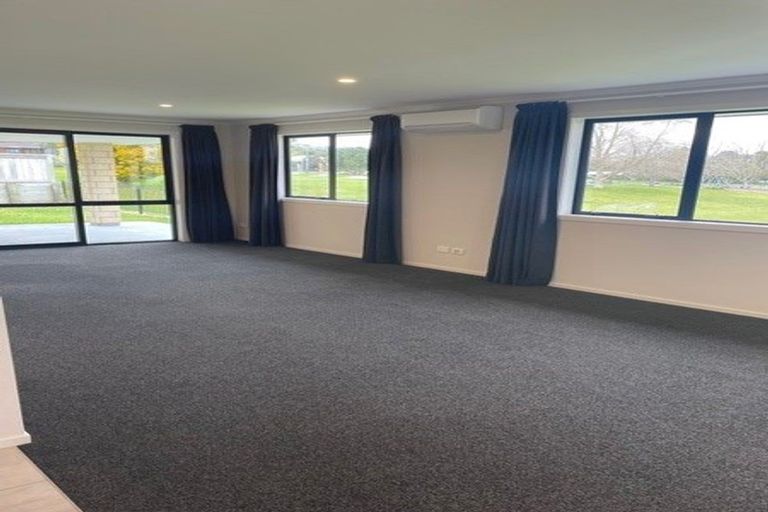 Photo of property in 30 Richardson Road, Omokoroa, 3114