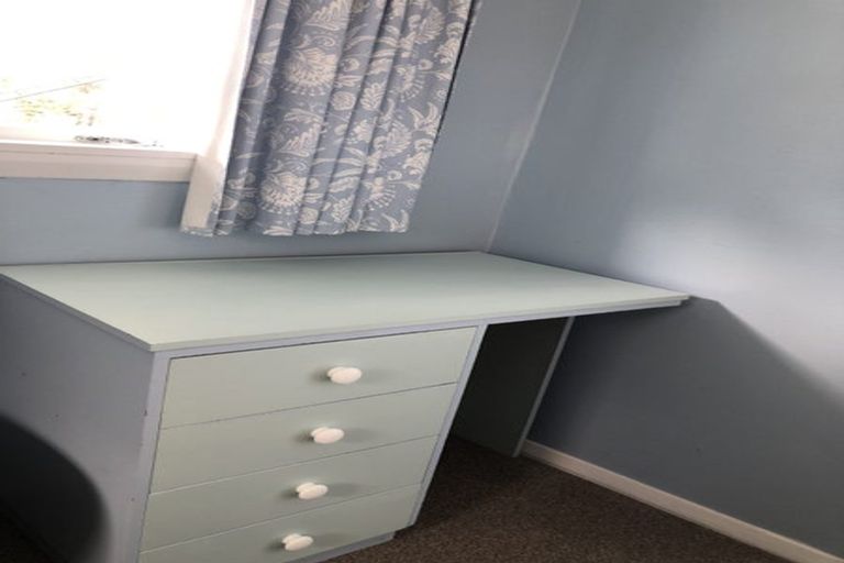 Photo of property in 37 Patanga Crescent, Thorndon, Wellington, 6011