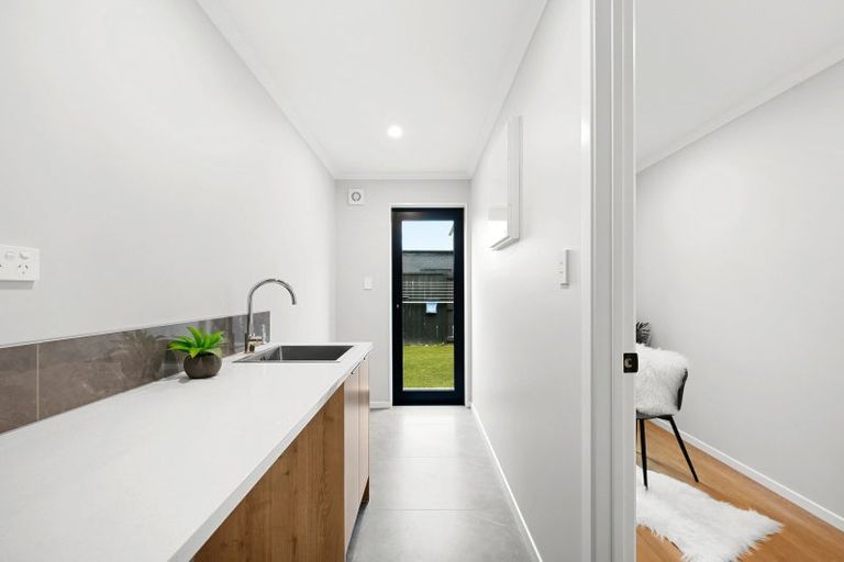 Photo of property in 17 Absolum Crescent, Chartwell, 3210