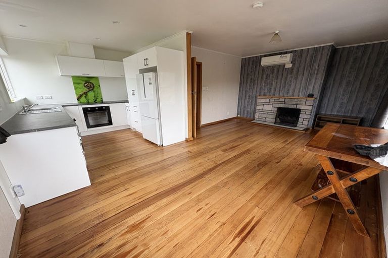 Photo of property in 35 Spencer Street, Crofton Downs, Wellington, 6035