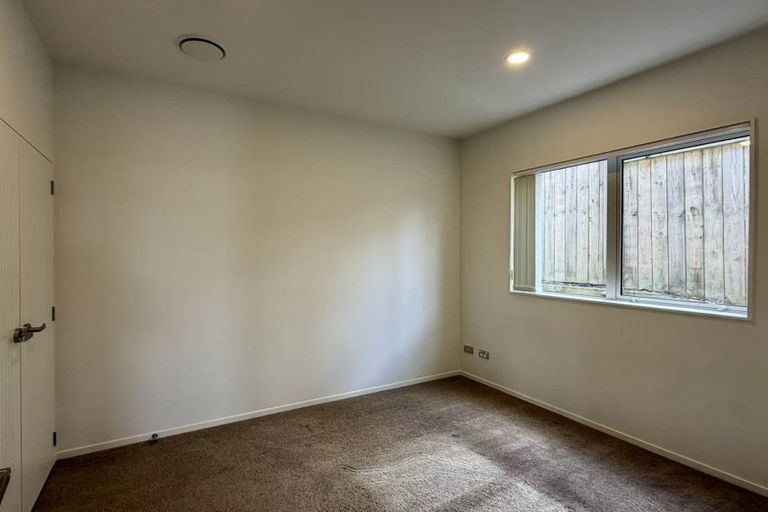 Photo of property in 150 Smales Road, East Tamaki, Auckland, 2013