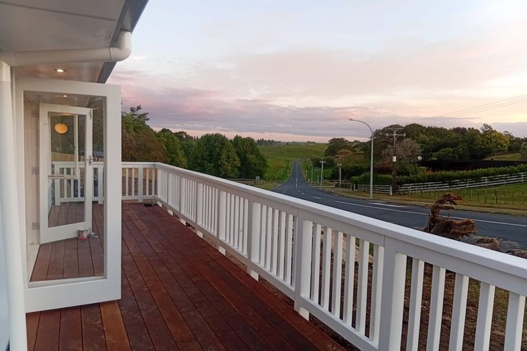 Photo of property in 6 Hillcrest Street, Tirau, 3410