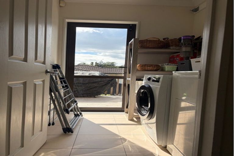 Photo of property in 25 Cartmel Avenue, Massey, Auckland, 0614