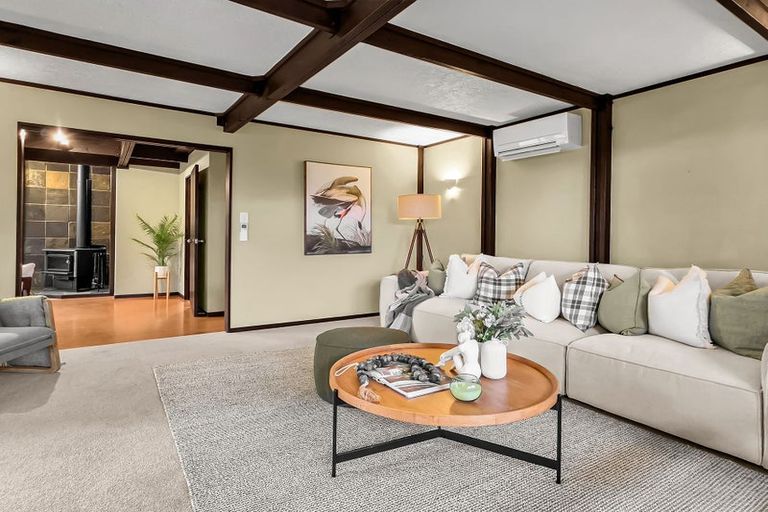 Photo of property in 14 Utuhina Road, Springfield, Rotorua, 3015