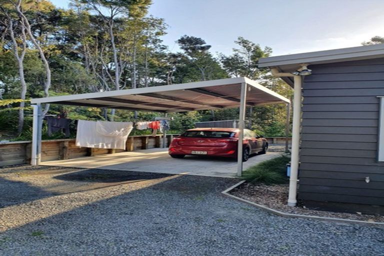 Photo of property in 3 William Pitcher Place, Greenhithe, Auckland, 0632