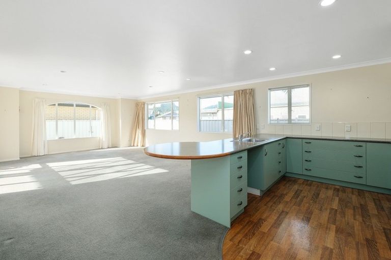 Photo of property in 28 Potae Avenue, Lytton West, Gisborne, 4010