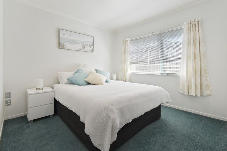 Photo of property in 46 Stewart Gibson Place, Manurewa, Auckland, 2105