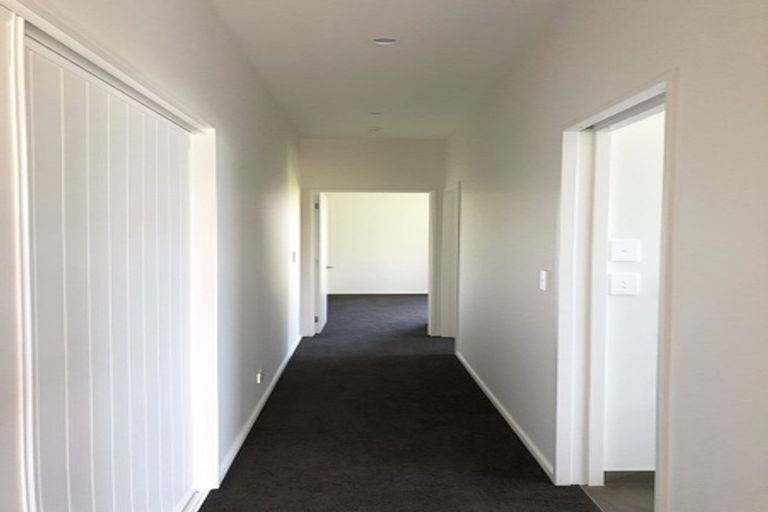 Photo of property in 2 Snowlea Place, West Melton, 7618