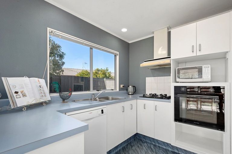 Photo of property in 3b Balmacewen Place, Mount Maunganui, 3116