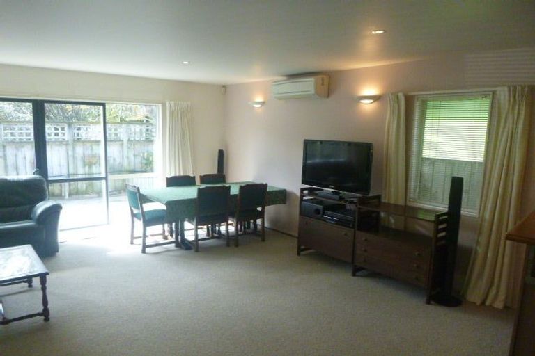 Photo of property in 179 The Parade, Island Bay, Wellington, 6023