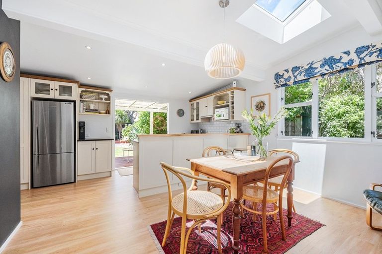 Photo of property in 26 Bay Street, Petone, Lower Hutt, 5012