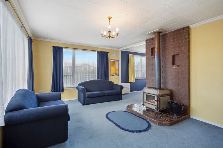 Photo of property in 56 Highfield Terrace, Newfield, Invercargill, 9812