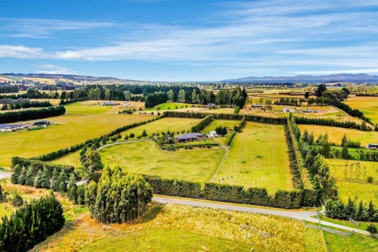 Photo of property in 777 Loburn Whiterock Road, Loburn, Rangiora, 7472