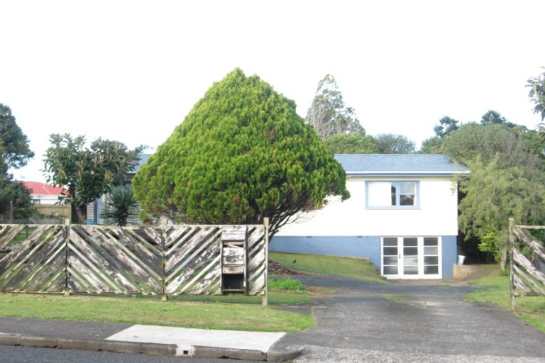 Photo of property in 34 Kirton Crescent, Manurewa, Auckland, 2102