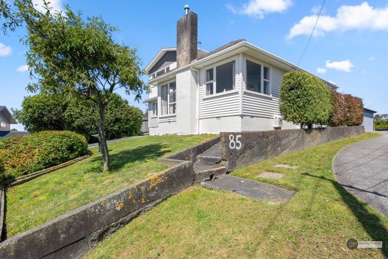 Photo of property in 85 Normandale Road, Normandale, Lower Hutt, 5010