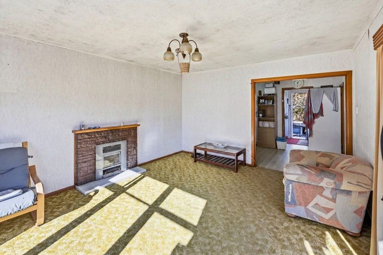 Photo of property in 6 Bedford Street, Te Atatu South, Auckland, 0610