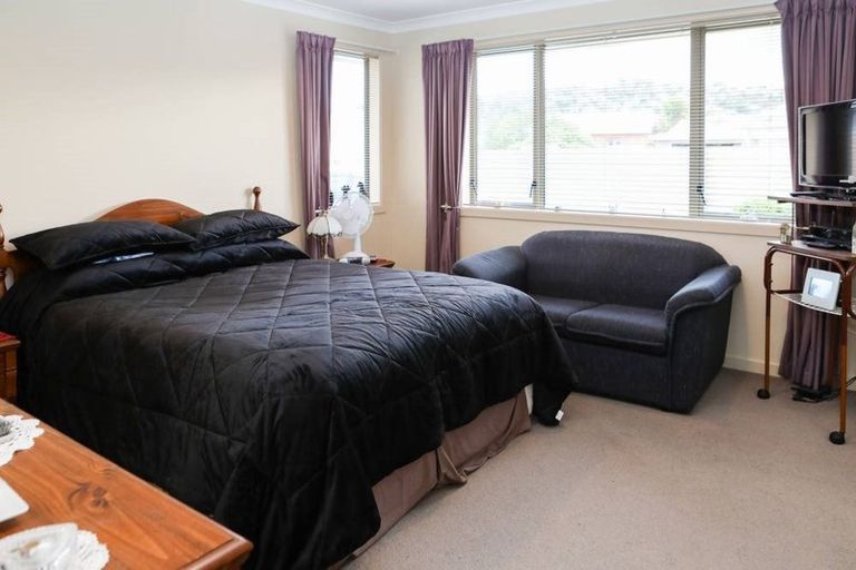 Photo of property in 3/23 Bradshaw Street, South Dunedin, Dunedin, 9012