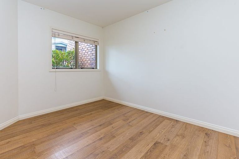 Photo of property in 21 Carol Lee Place, Albany Heights, Auckland, 0632