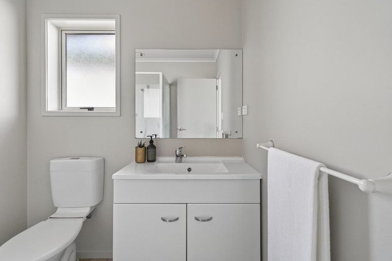 Photo of property in 9 Gina Way, Welcome Bay, Tauranga, 3112