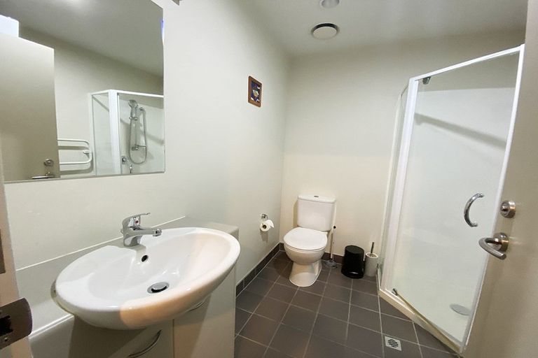 Photo of property in Proximity Apartments, 205/17 Osterley Way, Manukau, Auckland, 2104