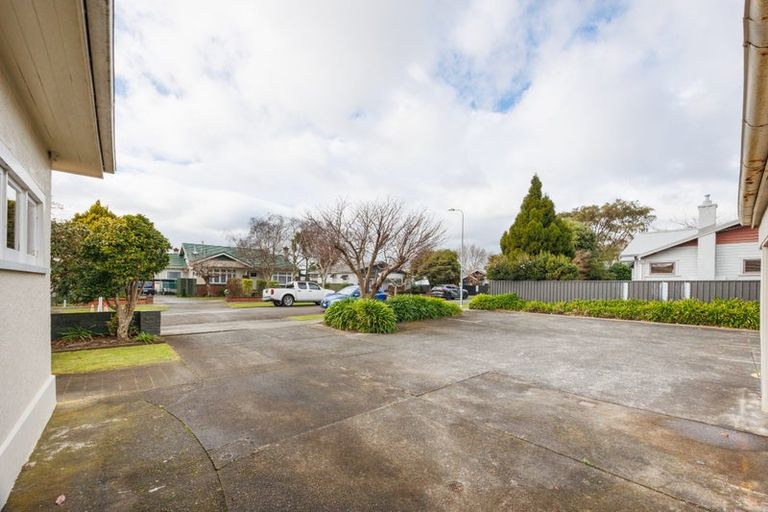 Photo of property in 58 Rangitane Street, Palmerston North, 4414