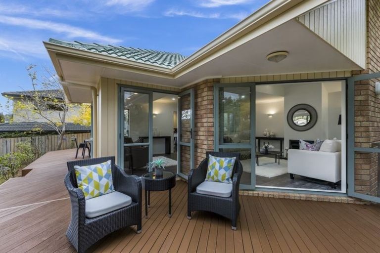 Photo of property in 2 Lucas Way, Albany, Auckland, 0632