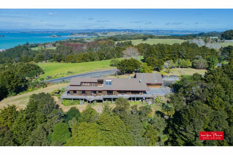 Photo of property in 100 Te Rongo Road, Parua Bay, Whangarei, 0174