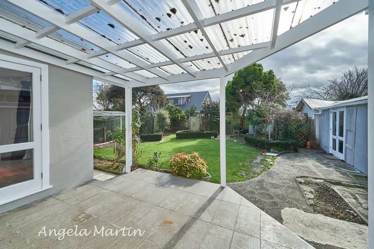 Photo of property in 23 Rongopai Street, Palmerston North, 4414