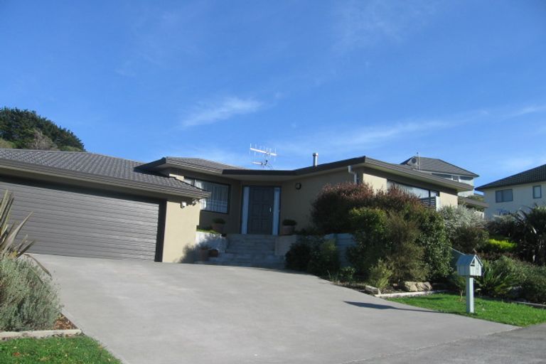 Photo of property in 107 Ayton Drive, Whitby, Porirua, 5024