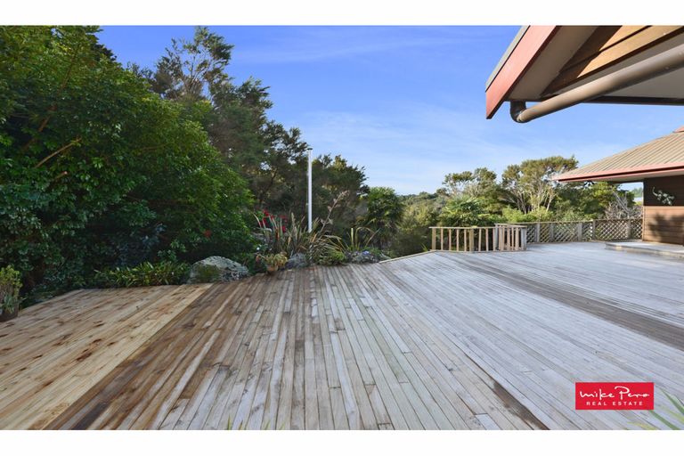 Photo of property in 100 Te Rongo Road, Parua Bay, Whangarei, 0174
