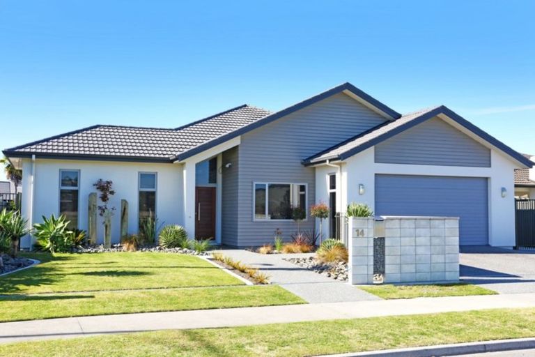 Photo of property in 14 Orotu Drive, Poraiti, Napier, 4112