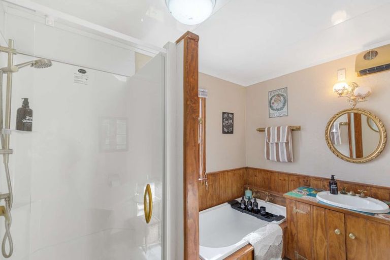 Photo of property in 15 Daniell Street, Bulls, 4818