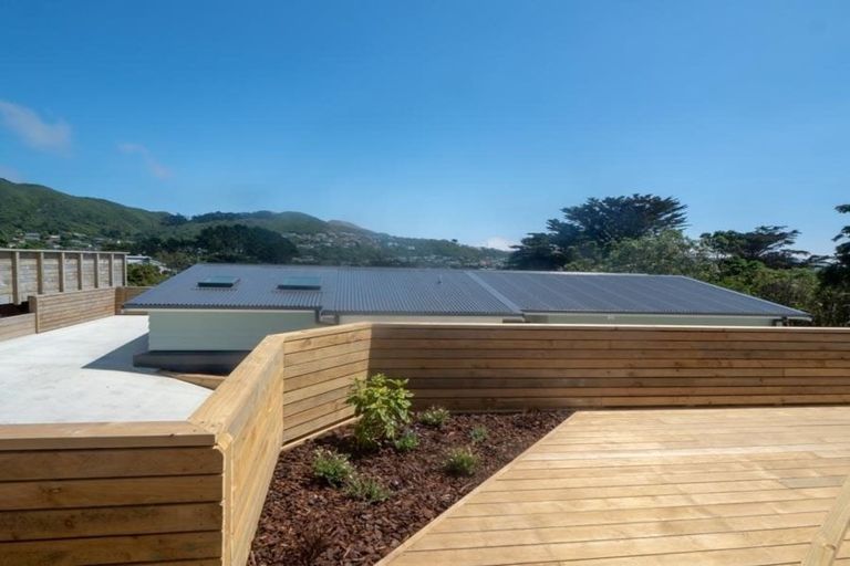 Photo of property in 8 Tuapapa Street, Johnsonville, Wellington, 6037