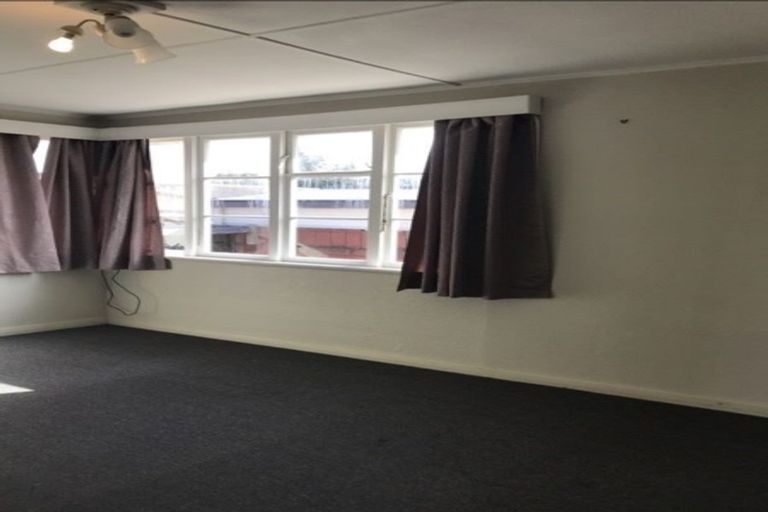 Photo of property in 60 Godley Street, Waiwhetu, Lower Hutt, 5010