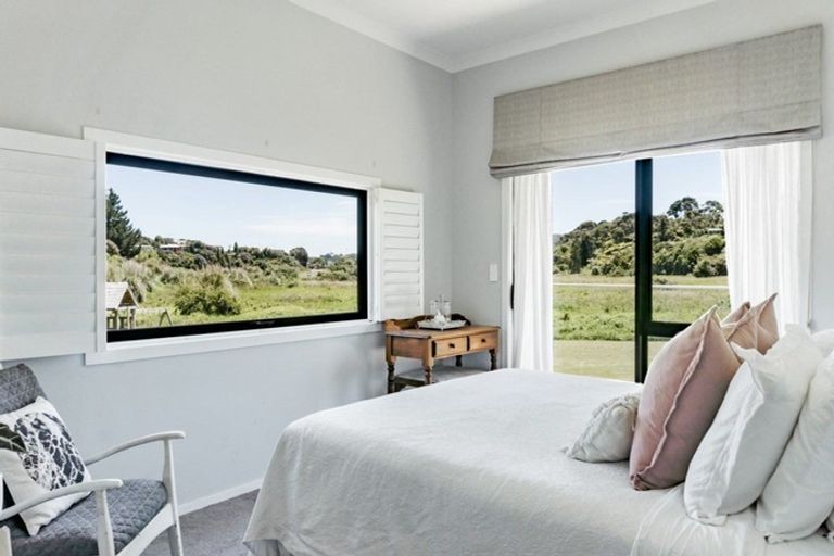 Photo of property in 5 Aroaro Lane, Raglan, 3225