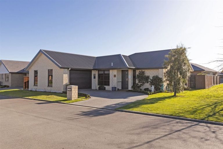 Photo of property in 2 Korari Grove, Redwoodtown, Blenheim, 7201