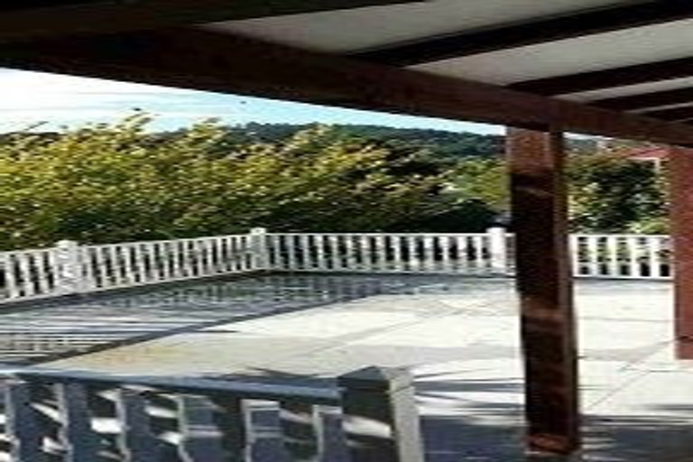 Photo of property in 8 Sunbrae Drive, Silverstream, Upper Hutt, 5019