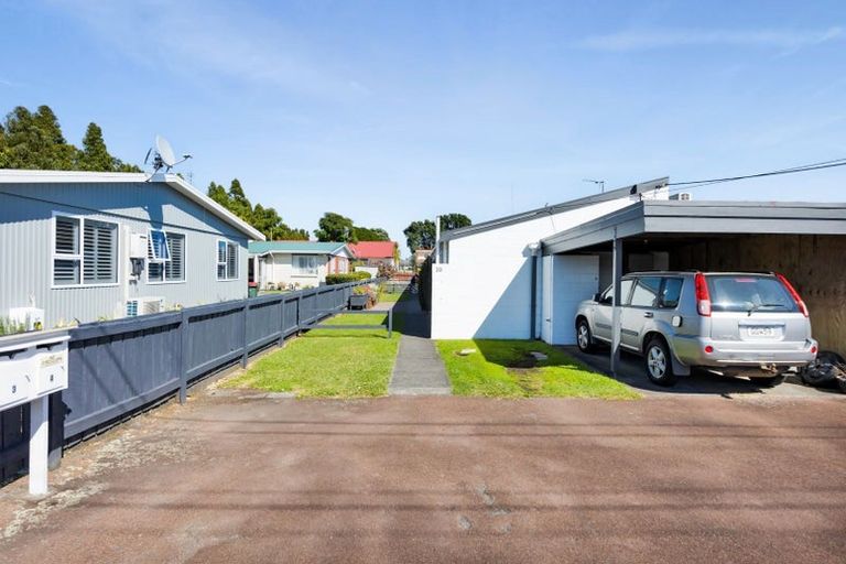 Photo of property in 2/20 Darnell Street, Fitzroy, New Plymouth, 4312