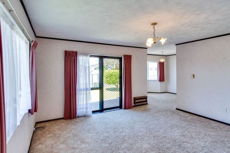 Photo of property in 415a Gloucester Street, Taradale, Napier, 4112