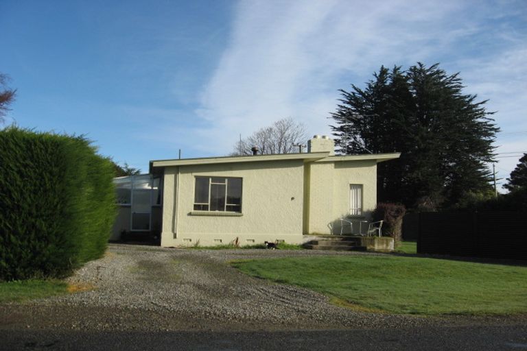 Photo of property in 2 Black Road, Otatara, Invercargill, 9879