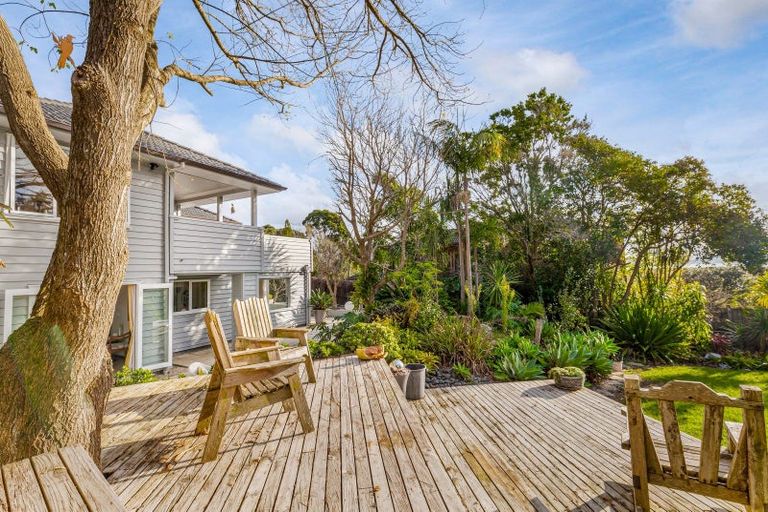 Photo of property in 109 Beresford Street, Bayswater, Auckland, 0622
