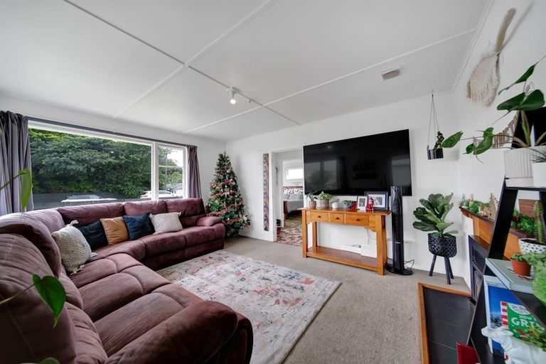 Photo of property in 47 Campbell Street, Hawera, 4610