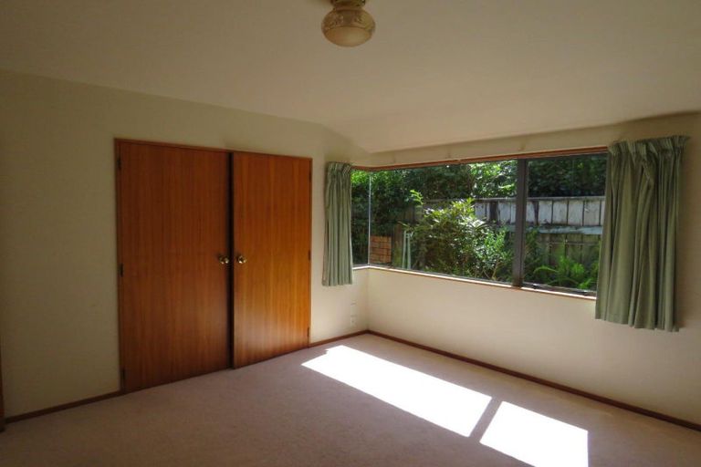 Photo of property in 17b Mangorei Road, Strandon, New Plymouth, 4312