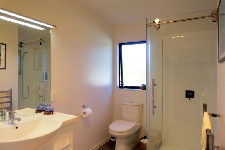 Photo of property in 64 Mary-ellen Place, Coromandel, 3506