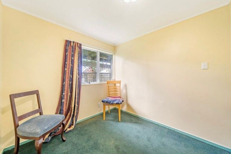 Photo of property in 2/259 Major Drive, Kelson, Lower Hutt, 5010