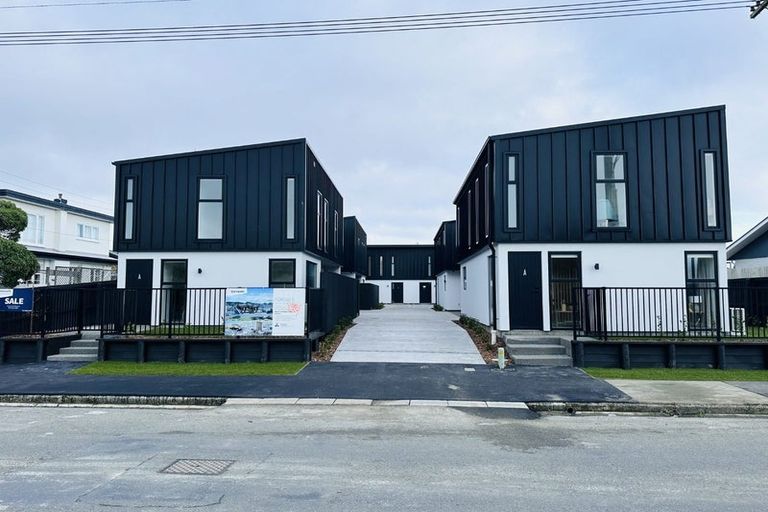 Photo of property in 164c Marine Parade, New Brighton, Christchurch, 8083