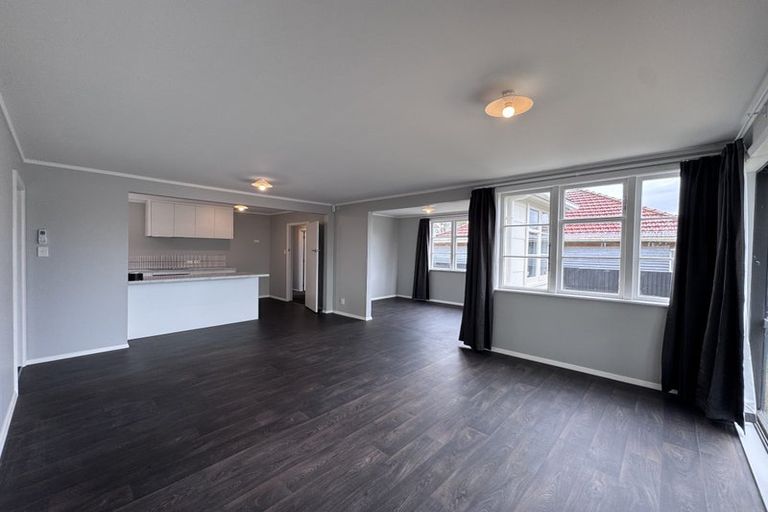 Photo of property in 32 Thames Street, Roslyn, Palmerston North, 4414