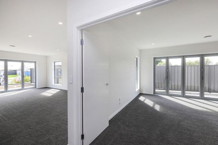 Photo of property in 6 George Yee Place, Taradale, Napier, 4112