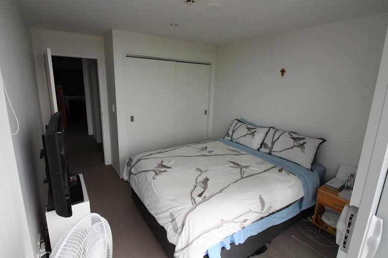 Photo of property in Bella Vista, 2c/84 Gunner Drive, Te Atatu Peninsula, Auckland, 0610