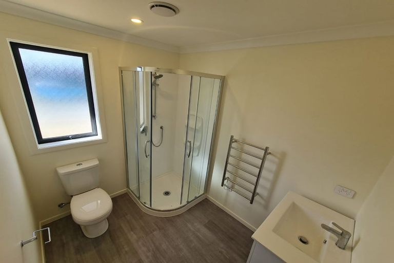 Photo of property in 7 Rewarewa Way, Timberlea, Upper Hutt, 5018